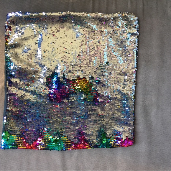 🍁🆕Pillow case cover >>FINAL PRICE DROP<< - Picture 2 of 3